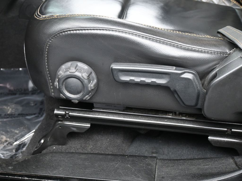 Used 2022 Jeep Gladiator Overland image 12