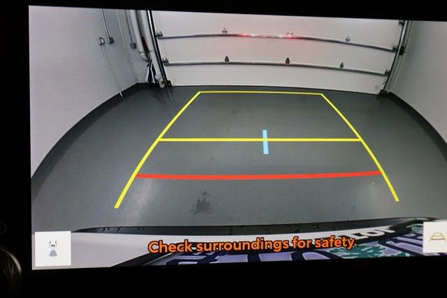 Used 2023 Toyota RAV4 LE AWD/4WD image 23