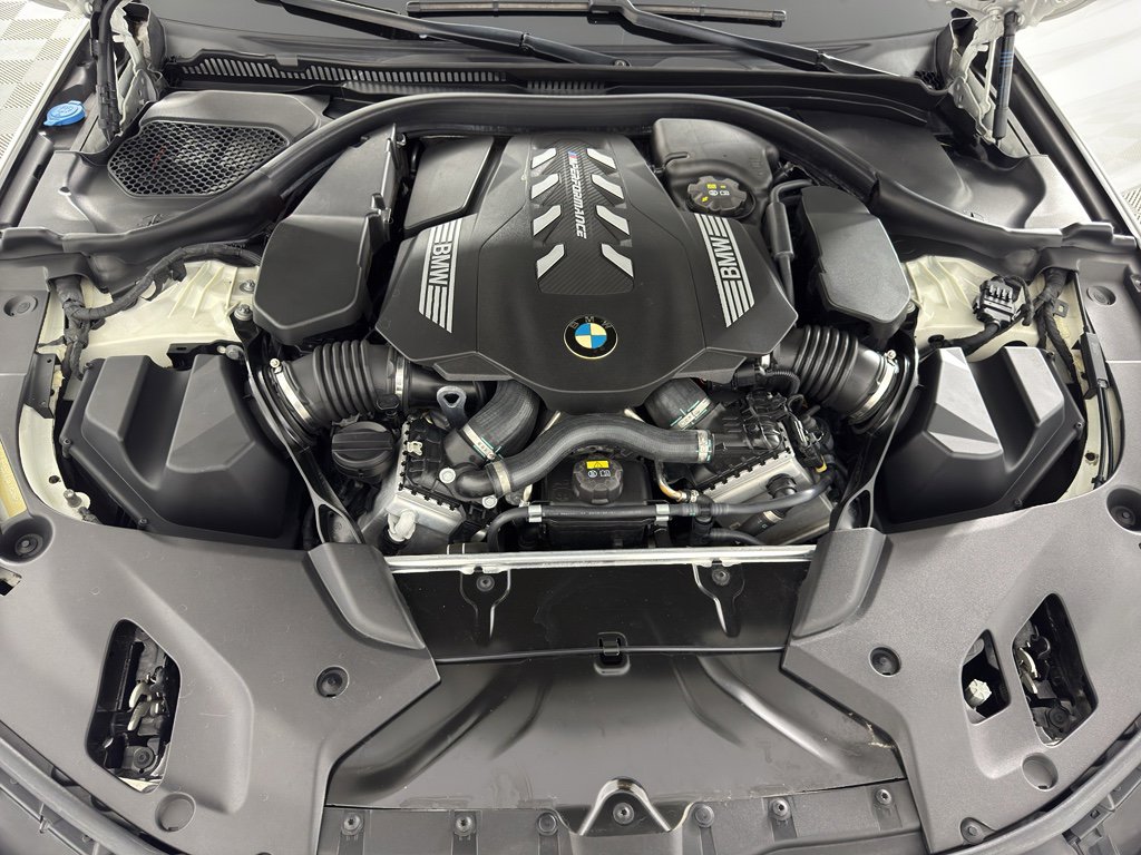 Used 2020 BMW M550i xDrive w/ Executive Package image 9