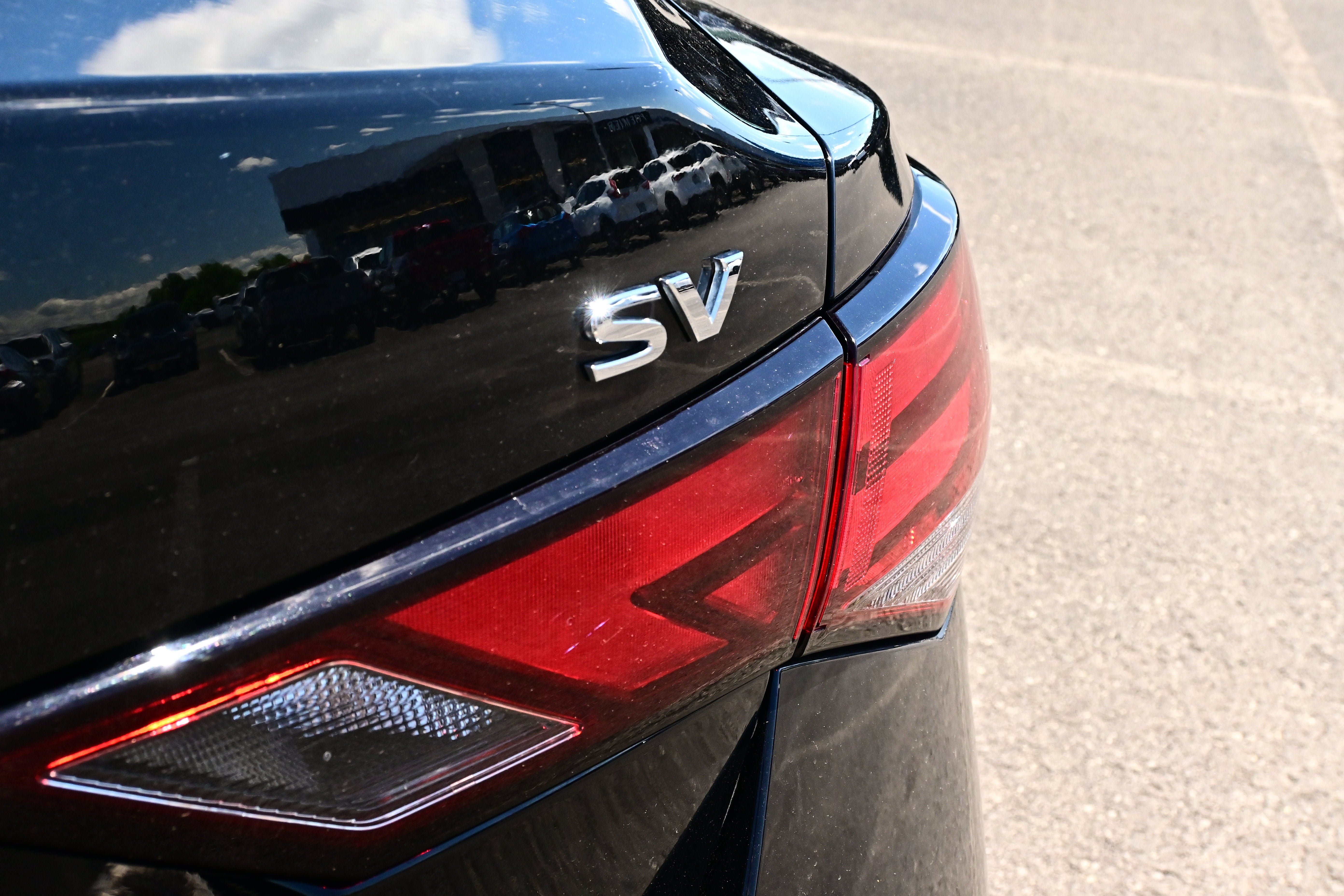 Used 2024 Nissan Sentra SV w/ Trunk Package FWD image 9