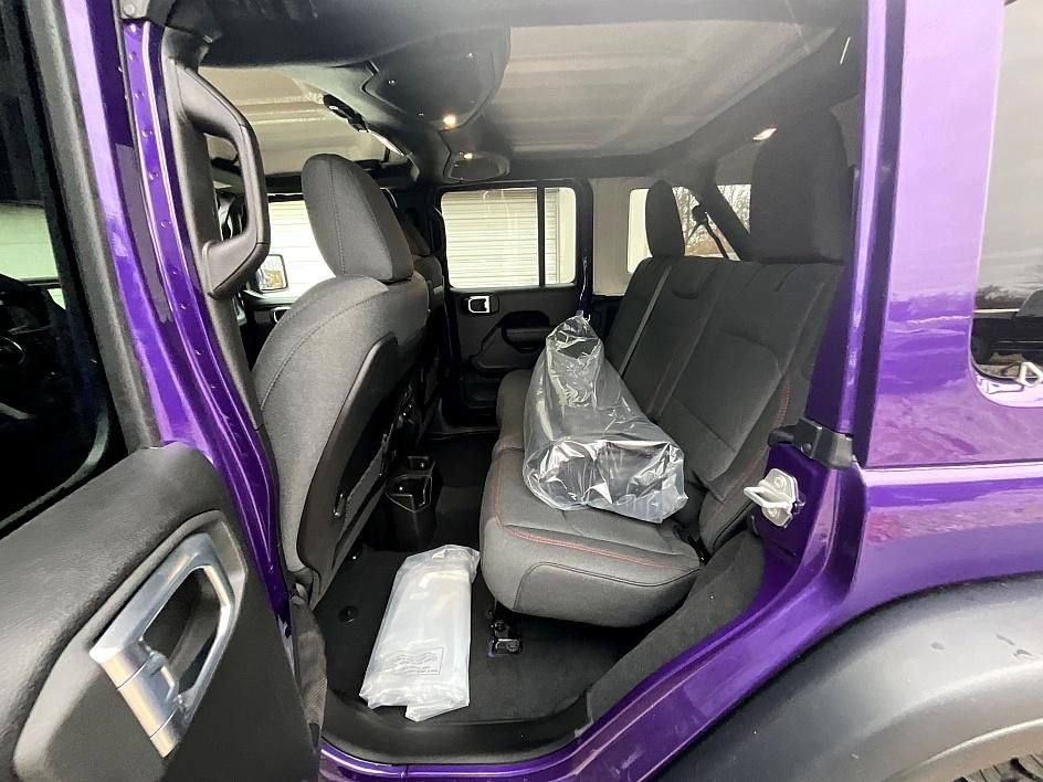 New 2026 Jeep Wrangler Unlimited Rubicon image 25