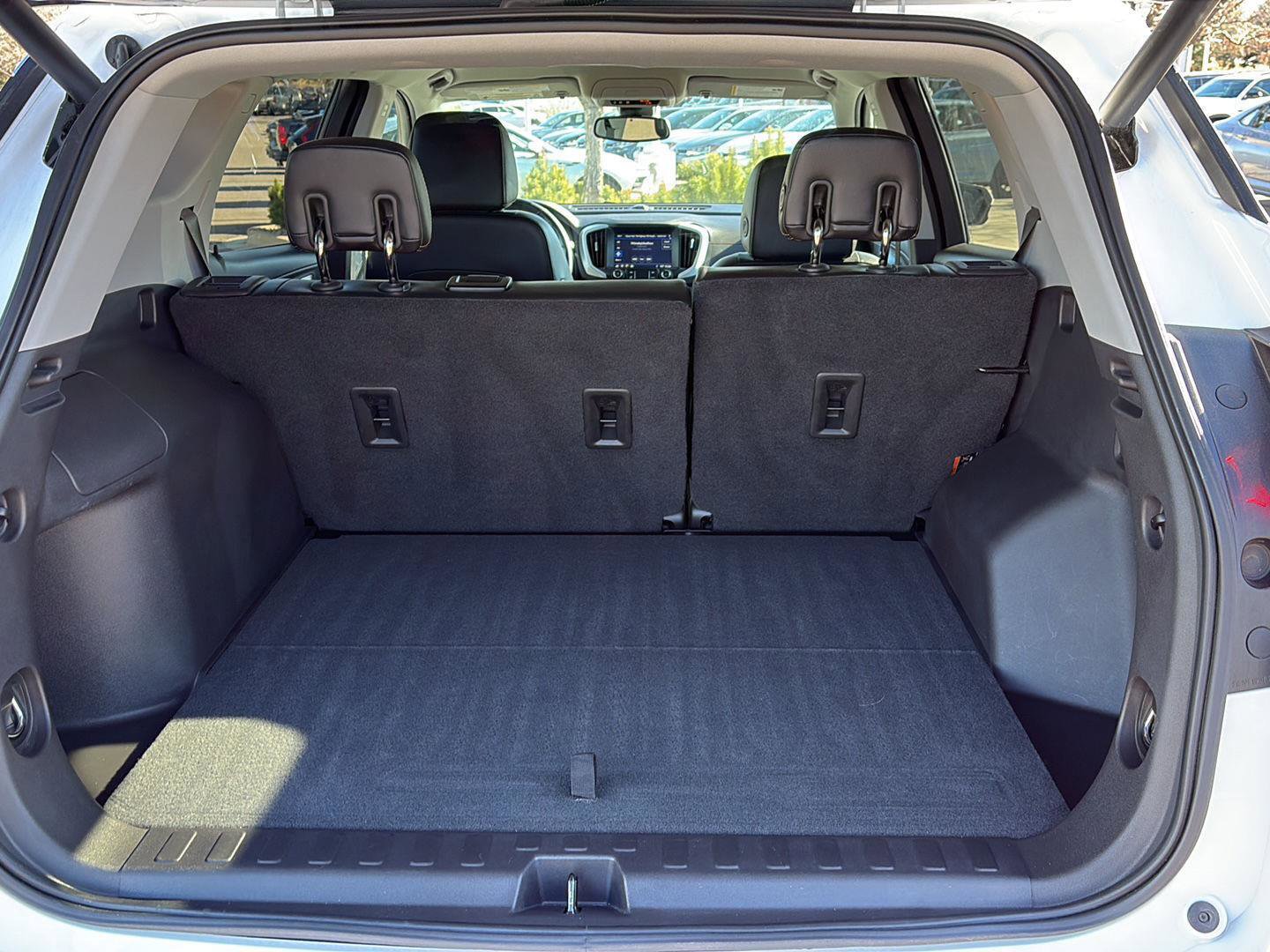 Used 2020 GMC Terrain SLT w/ Preferred Package image 7