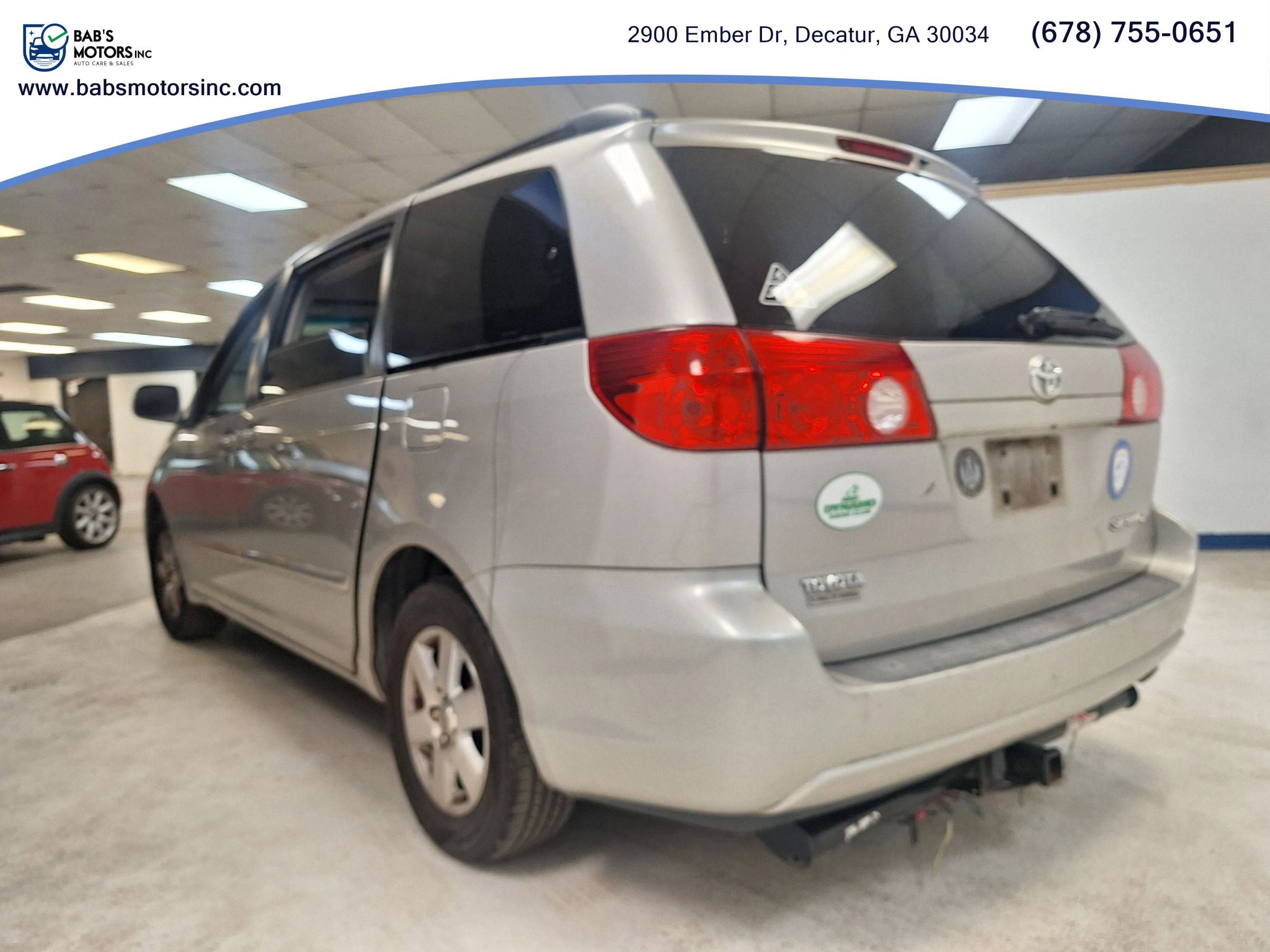 Used 2009 Toyota Sienna XLE FWD image 15