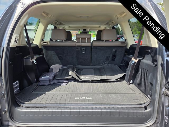 Used 2023 Lexus GX 460 Luxury w/ Accessory Package image 18