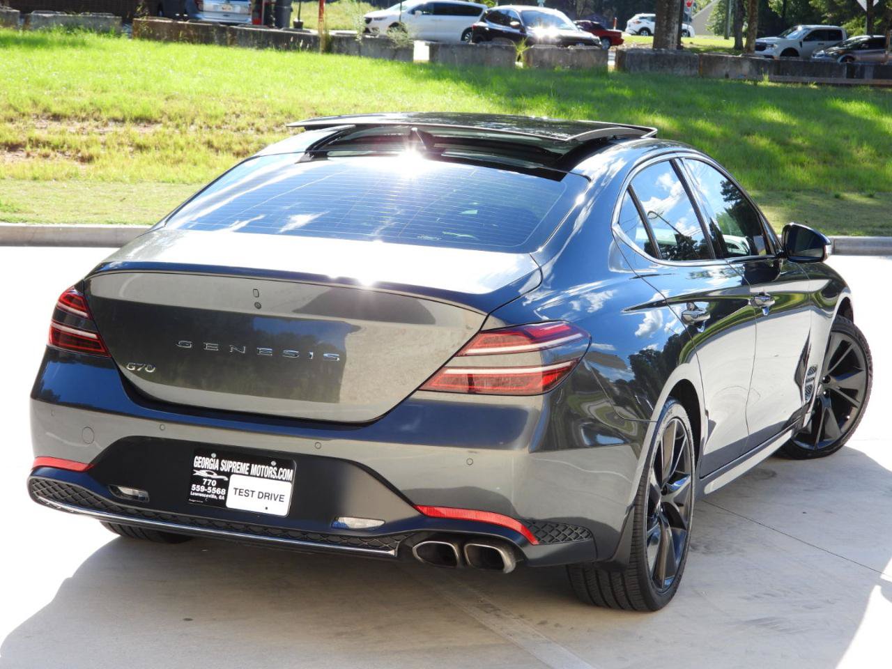 Used 2023 Genesis G70 2.0T w/ Sport Prestige Package RWD image 12