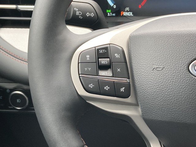 New 2026 Ford Explorer Active w/ Active Comfort Package AWD/4WD image 13