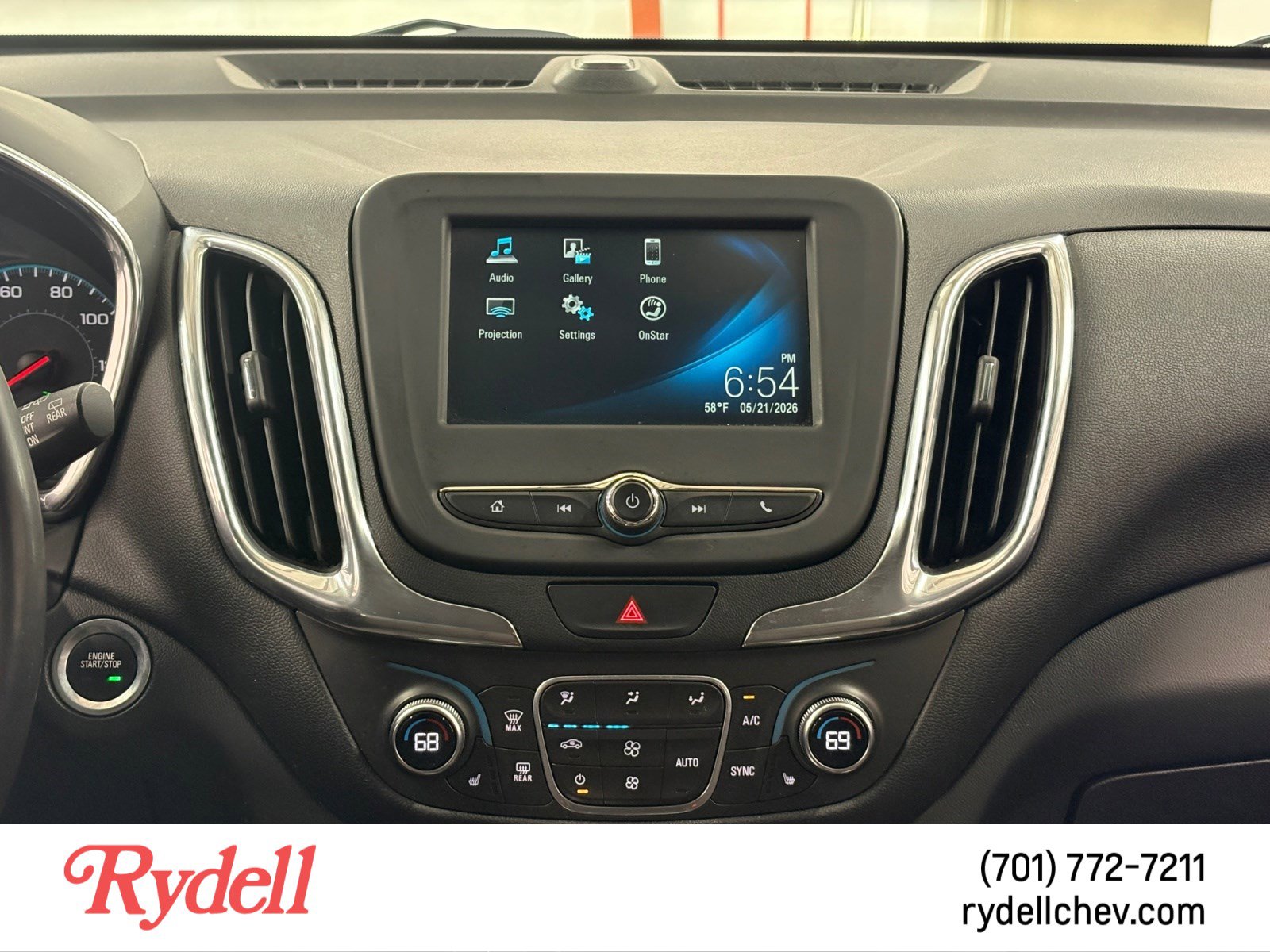 Used 2018 Chevrolet Equinox LT AWD/4WD image 20