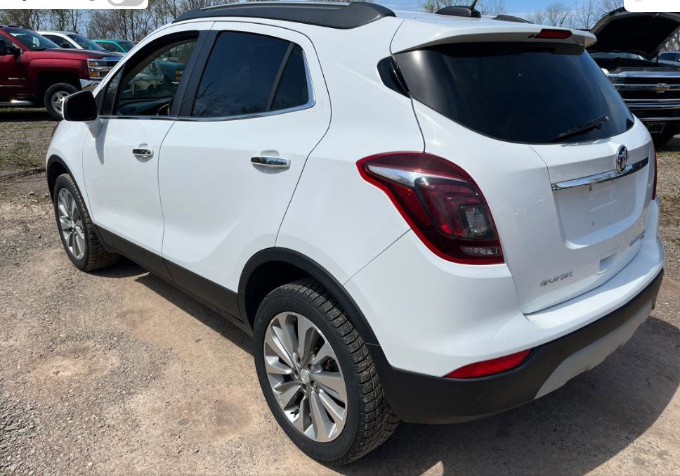 Used 2020 Buick Encore Preferred w/ Safety Package AWD/4WD image 2