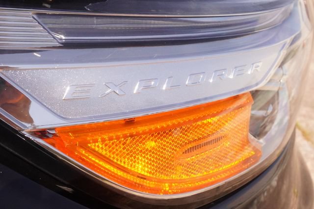 Used 2023 Ford Explorer XLT w/ Equipment Group 202A RWD image 40