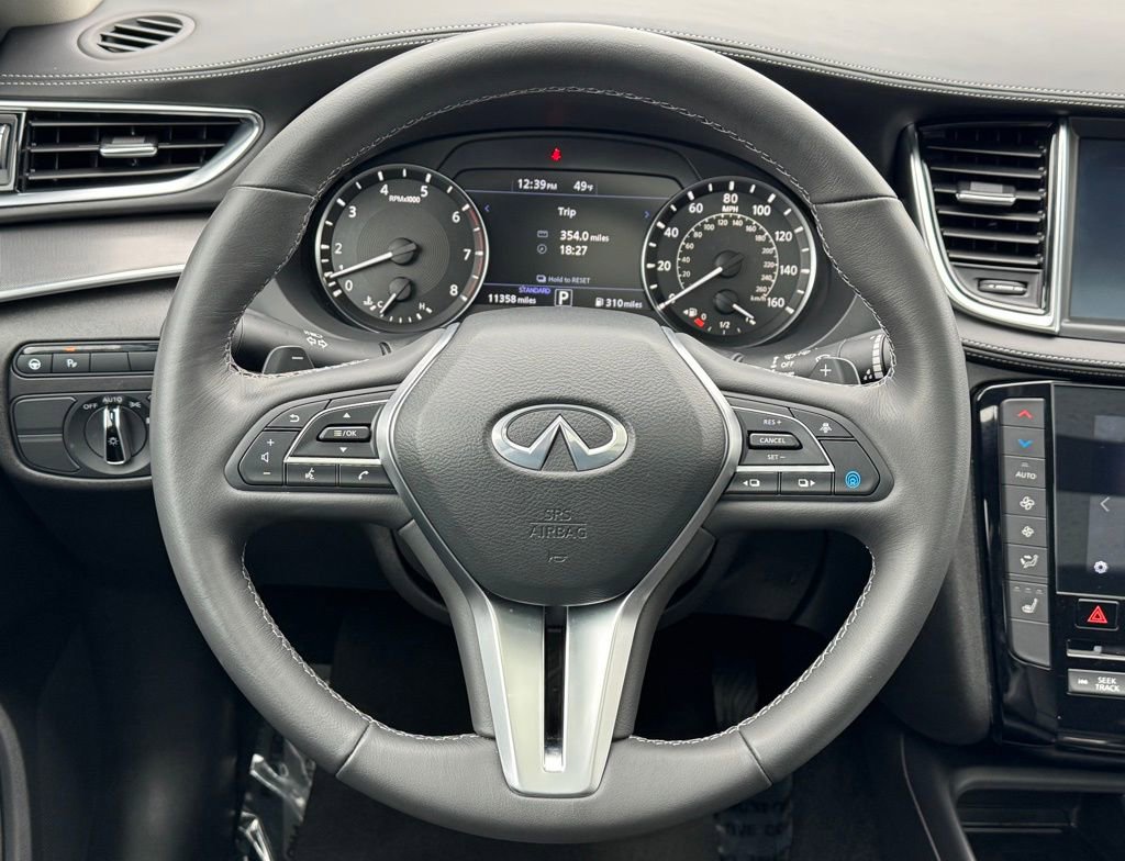Used 2023 INFINITI QX50 Luxe image 19