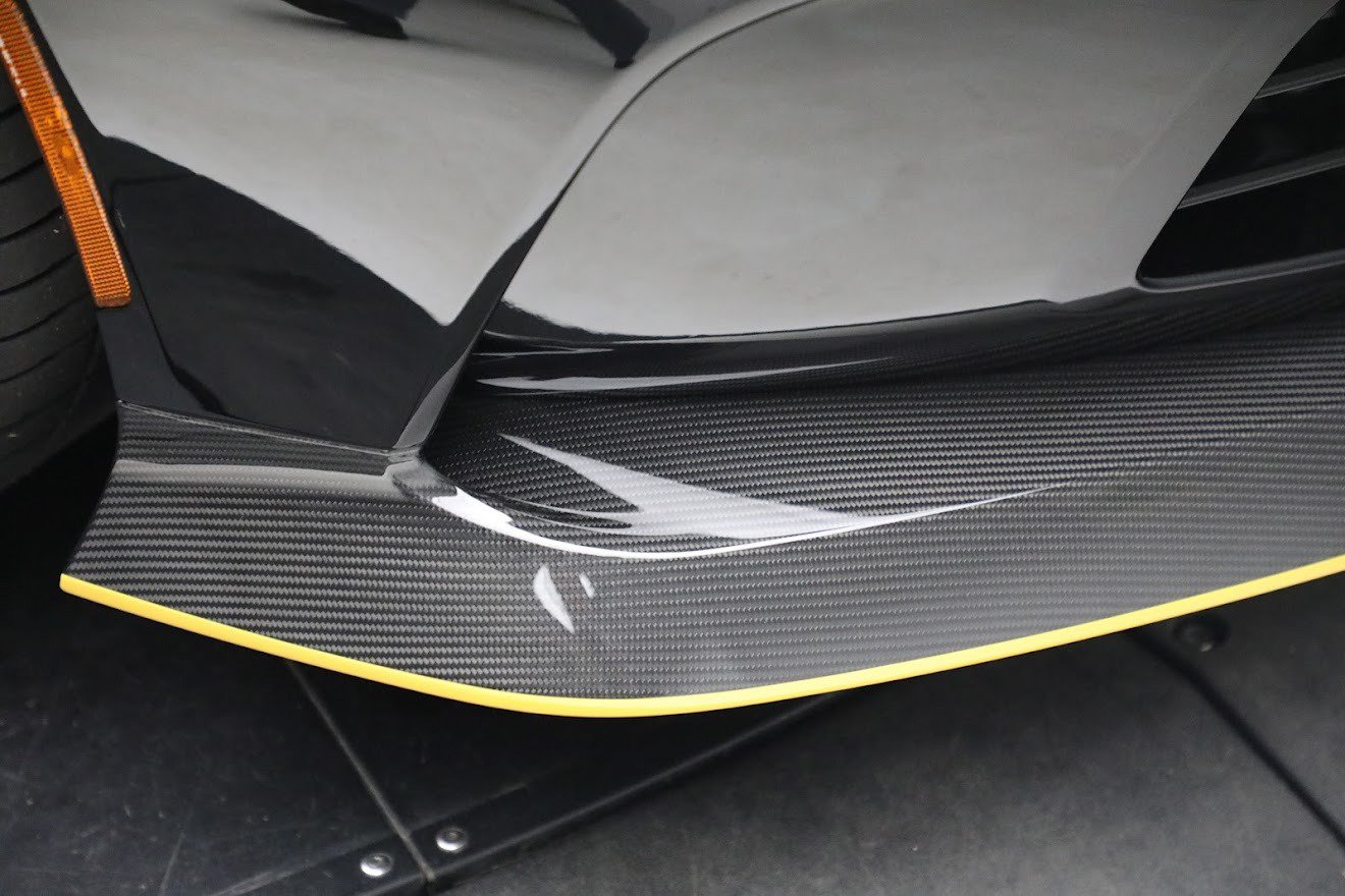 Used 2023 Aston Martin V12 Vantage Roadster RWD image 31