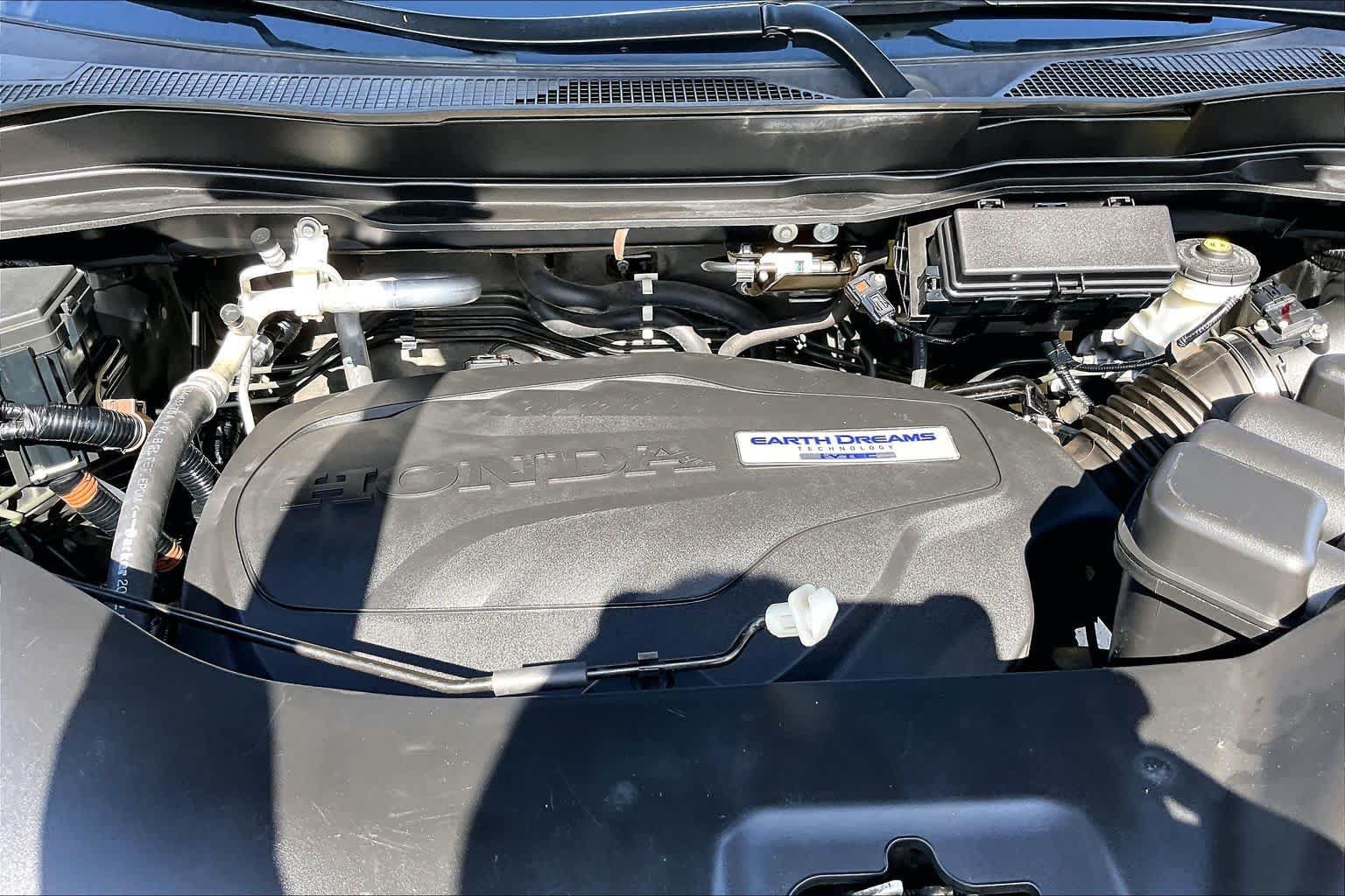 Used 2016 Honda Pilot Elite image 31