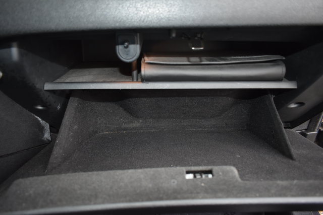 Used 2017 Chrysler 300 S RWD image 44
