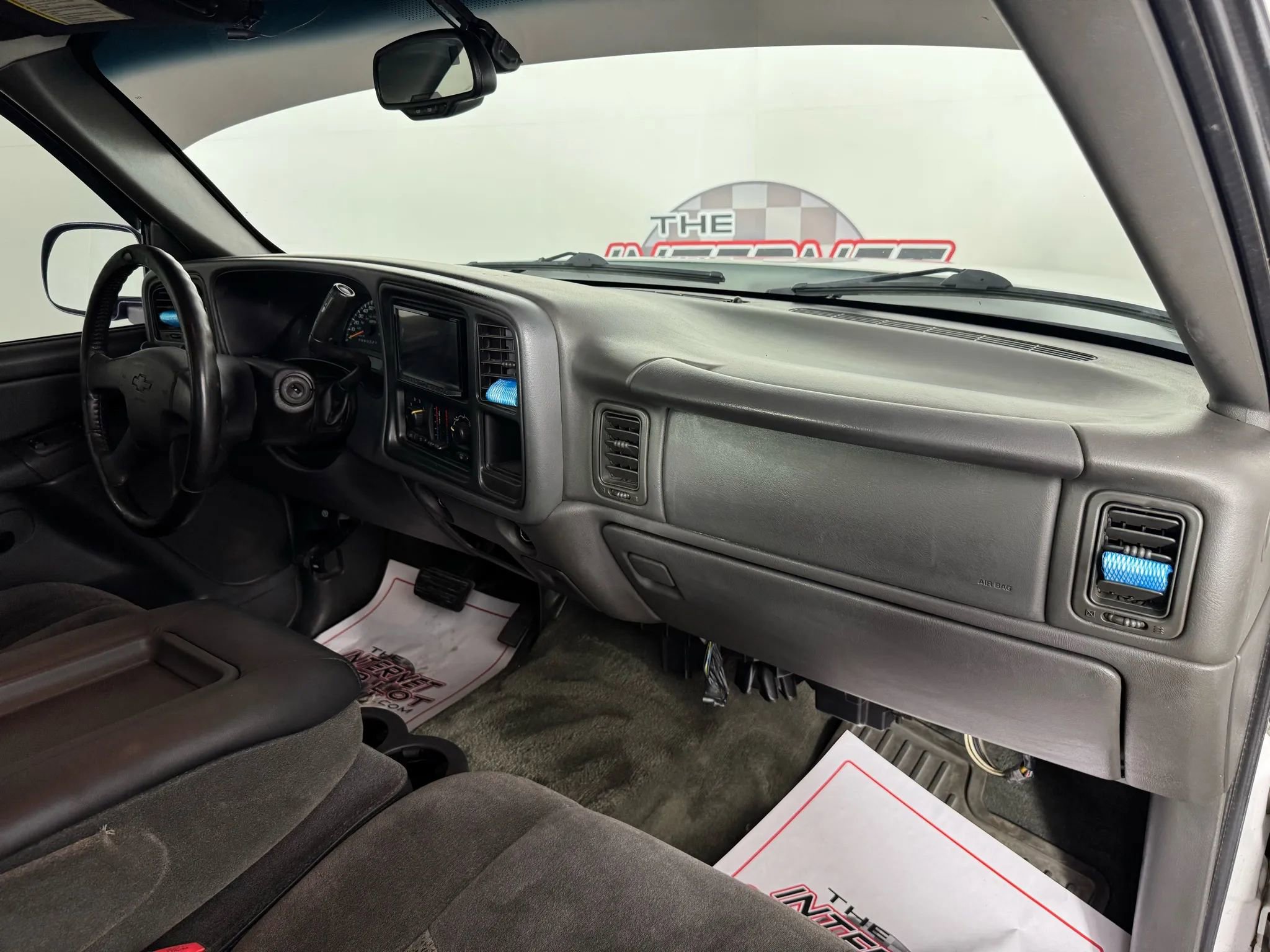 Used 2006 Chevrolet Silverado 1500 LT w/ Light Duty Power Package image 12