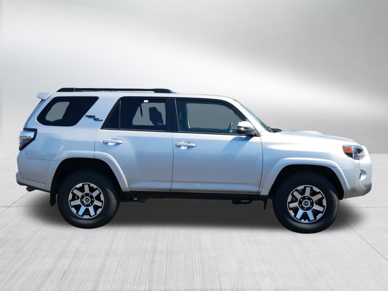 Certified 2023 Toyota 4Runner TRD Off-Road Premium w/ Off Road Premium Plus Package AWD/4WD image 8