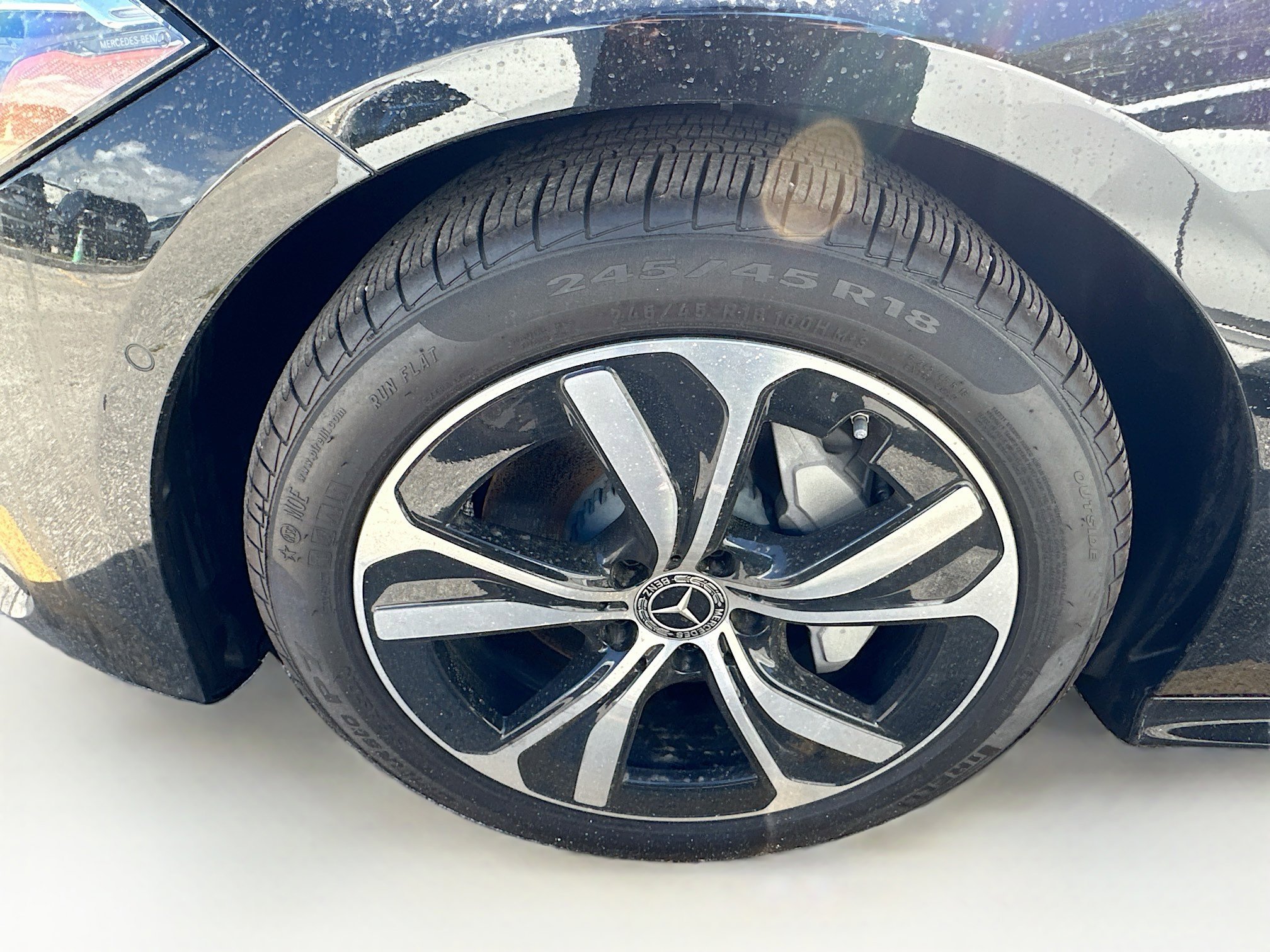 Used 2025 Mercedes-Benz CLE 300 4MATIC Cabriolet image 6