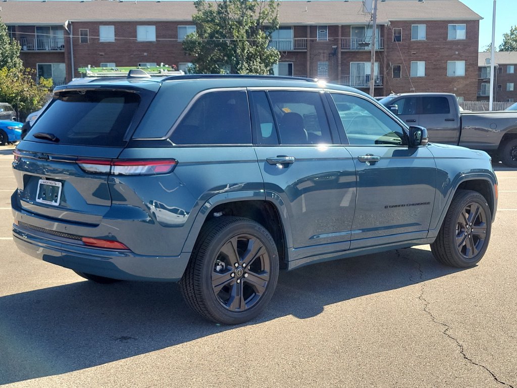 New 2027 Jeep Grand Cherokee Limited AWD/4WD image 5