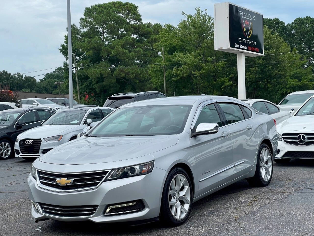Used 2016 Chevrolet Impala LTZ image 1