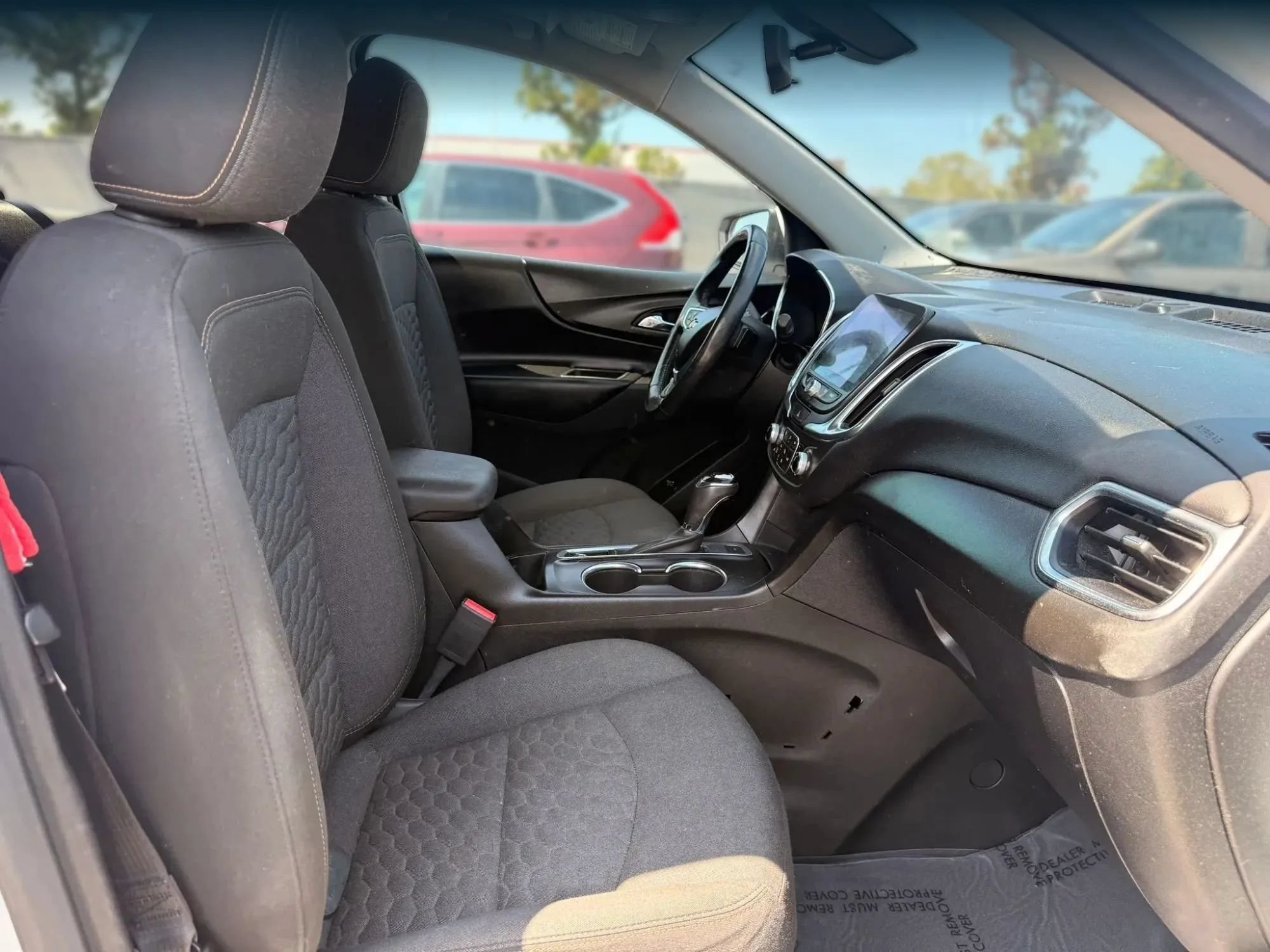 Used 2018 Chevrolet Equinox LT w/ Sun & Infotainment Package AWD/4WD image 18