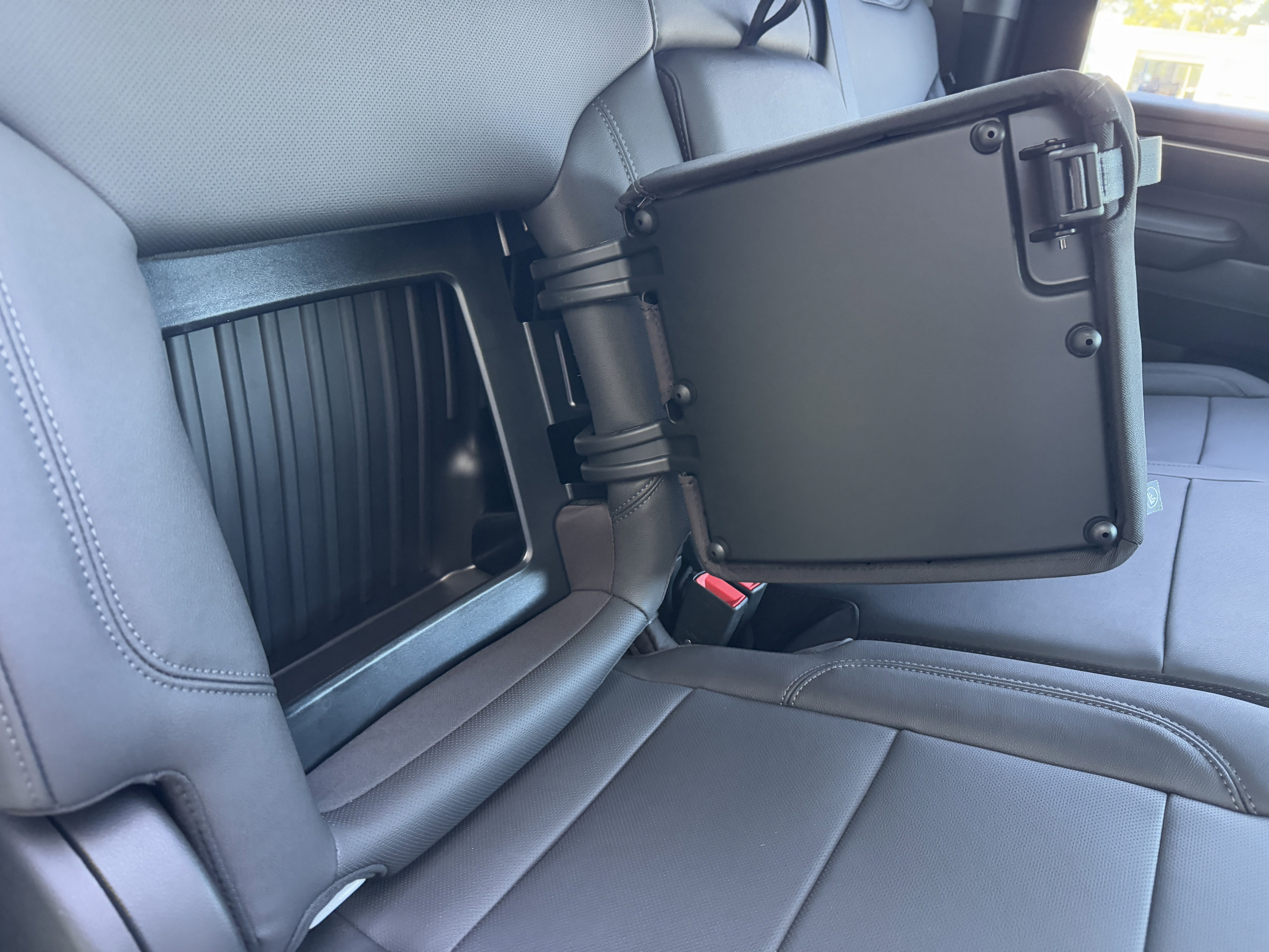 New 2026 GMC Sierra 2500 SLT w/ SLT Premium Package image 19