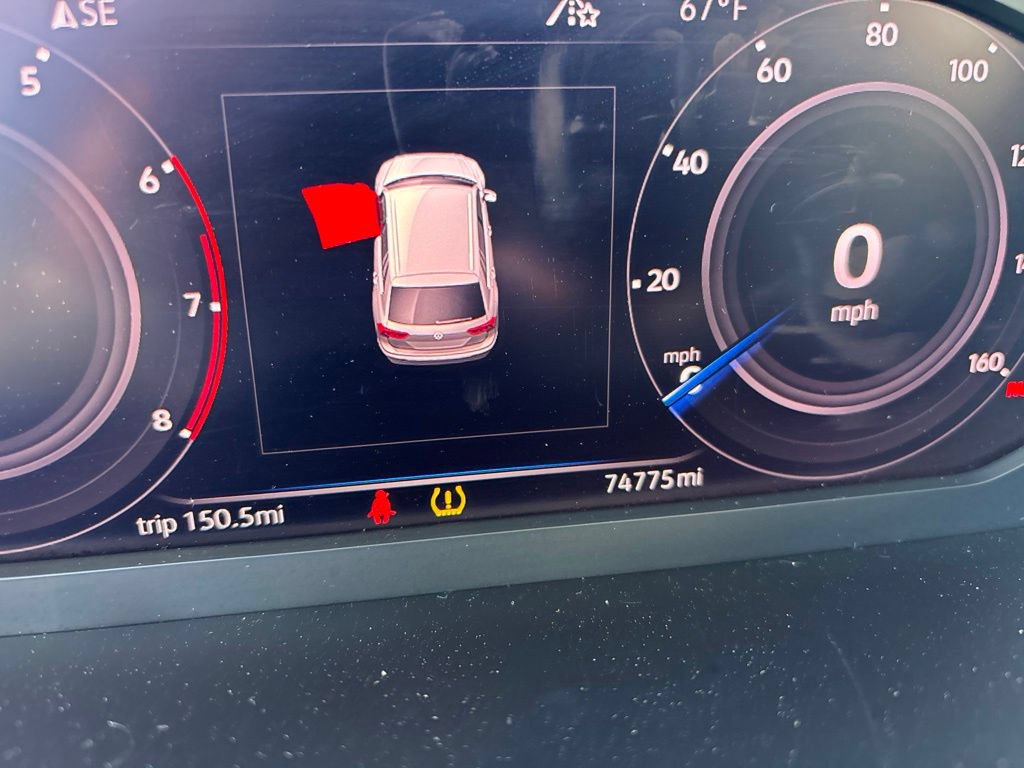 Used 2019 Volkswagen Tiguan SEL Premium AWD/4WD image 19