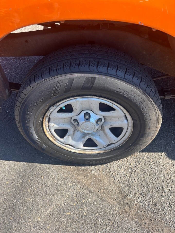 Used 2004 Toyota Tacoma 2WD Regular Cab image 11