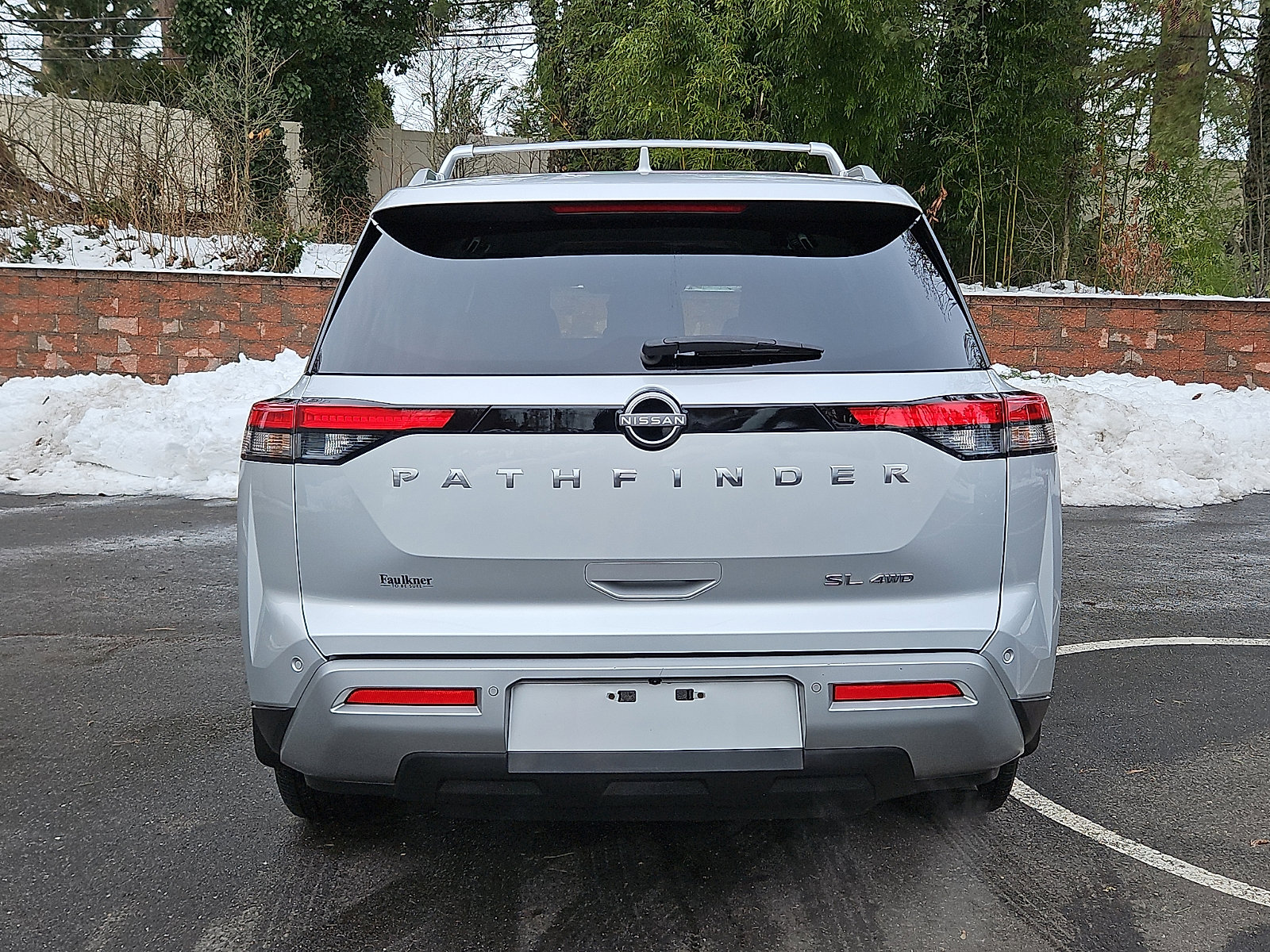 Certified 2023 Nissan Pathfinder SL image 5