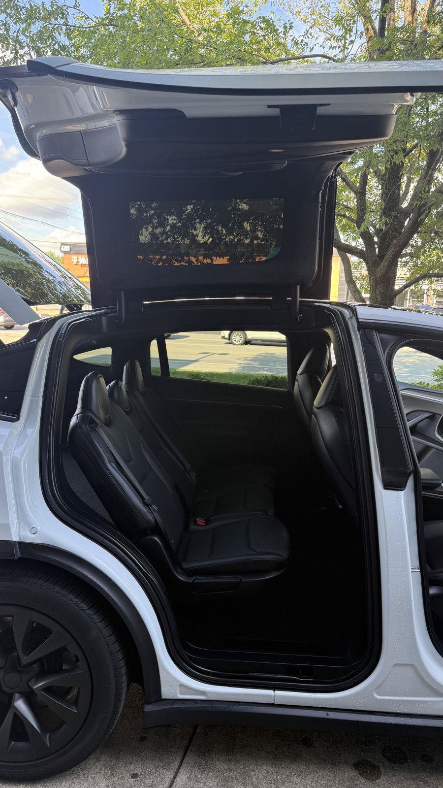 Used 2022 Tesla Model X AWD/4WD image 18