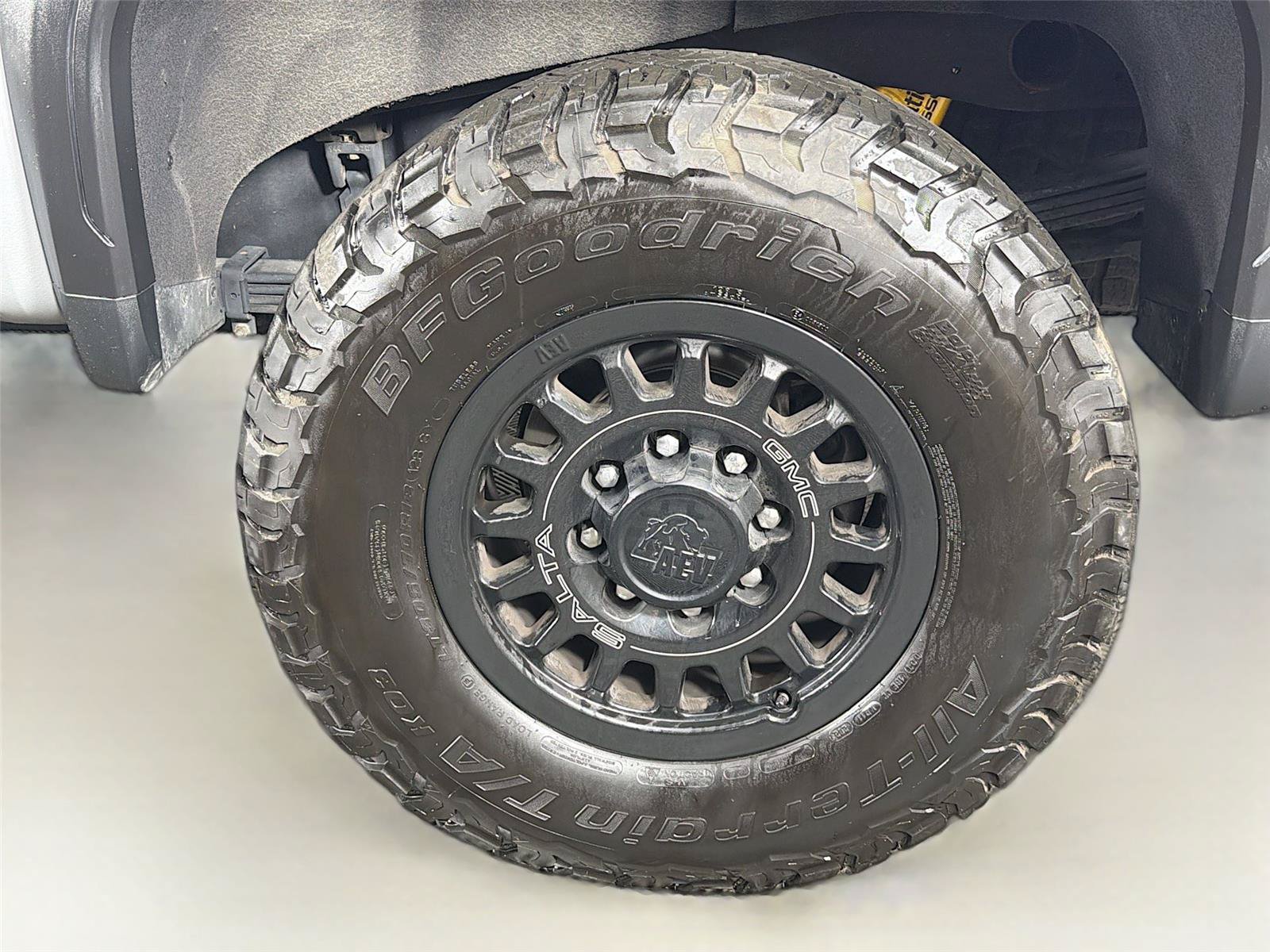 Used 2024 GMC Sierra 2500 AT4X w/ AT4X AEV Edition AWD/4WD image 36