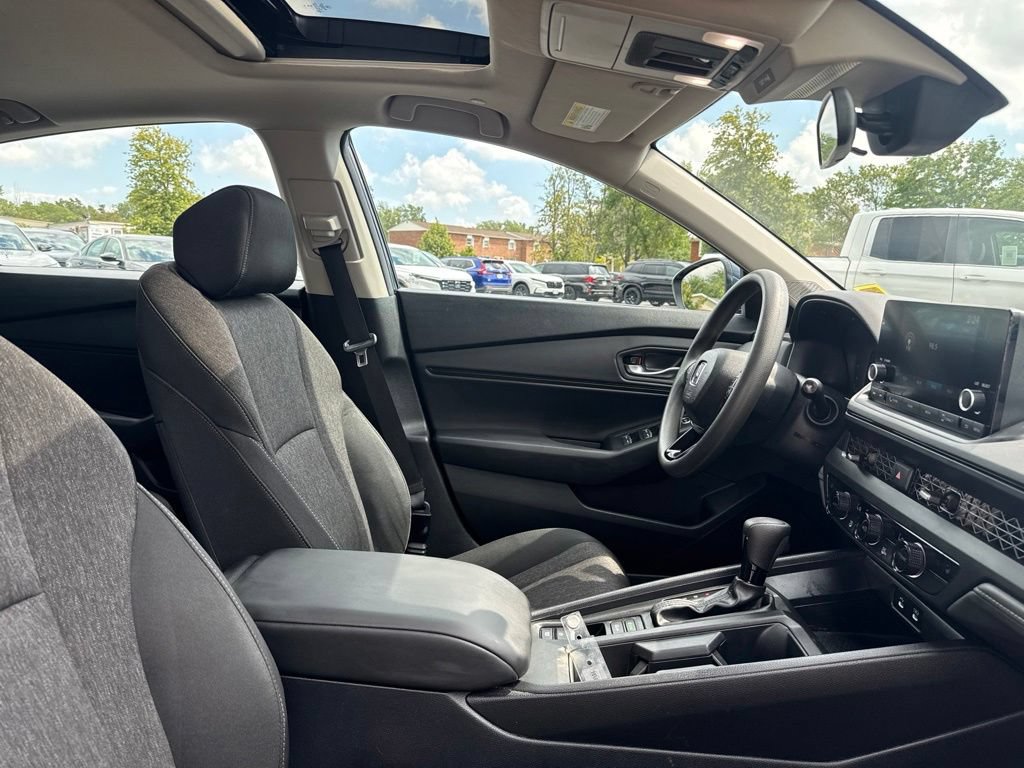Certified 2024 Honda Accord EX image 19