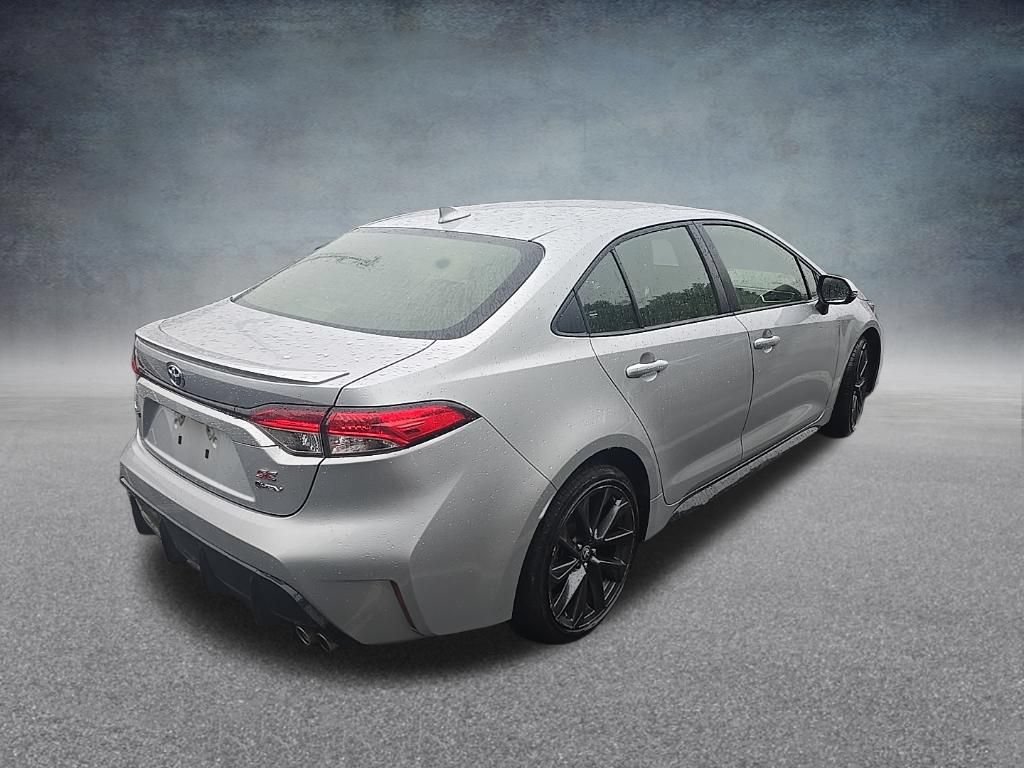 Used 2025 Toyota Corolla SE FWD image 9