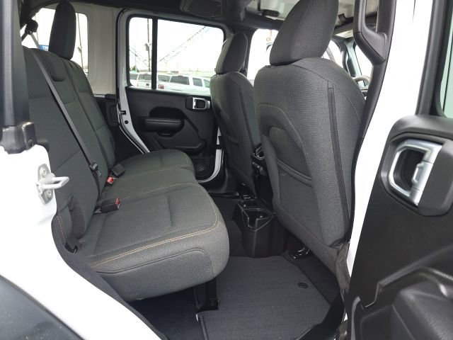 Used 2024 Jeep Wrangler Sport S image 40