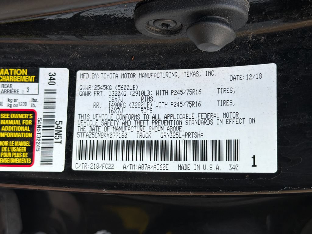 Used 2019 Toyota Tacoma SR5 RWD image 32