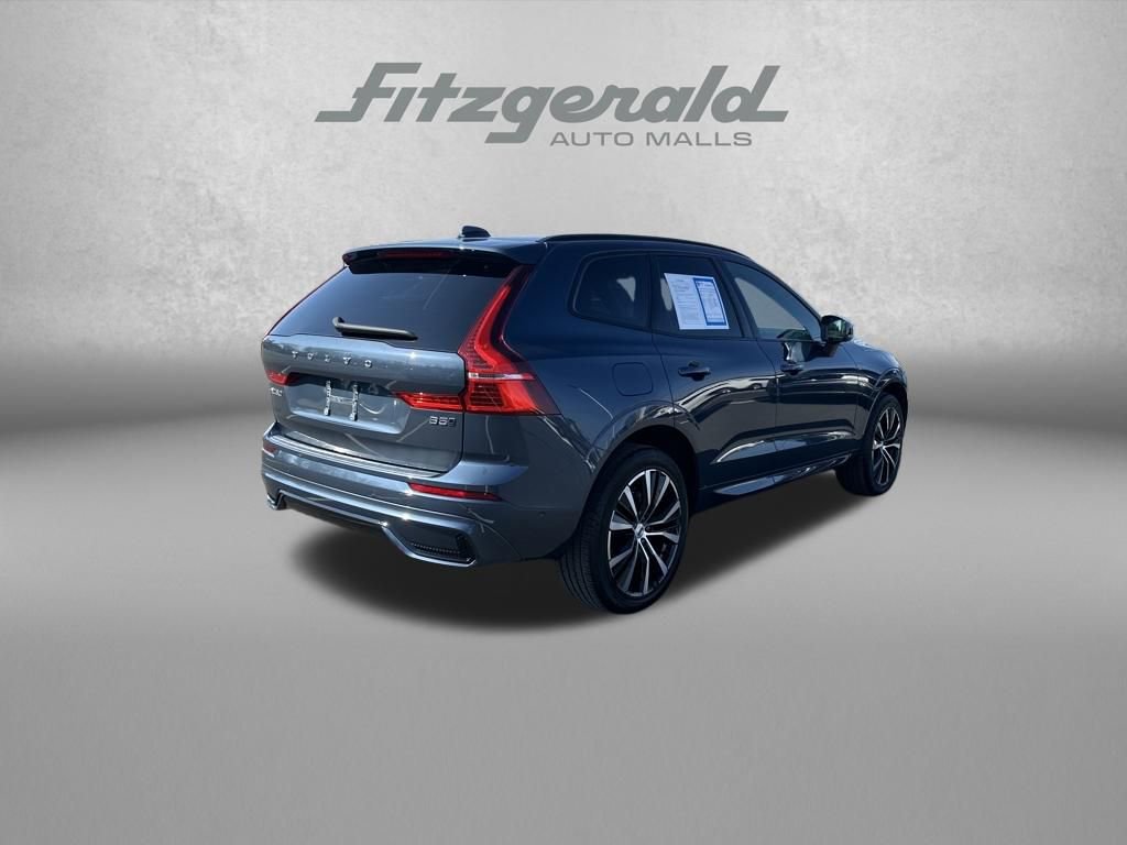 Used 2024 Volvo XC60 B5 Plus w/ Protection Package Premier image 7