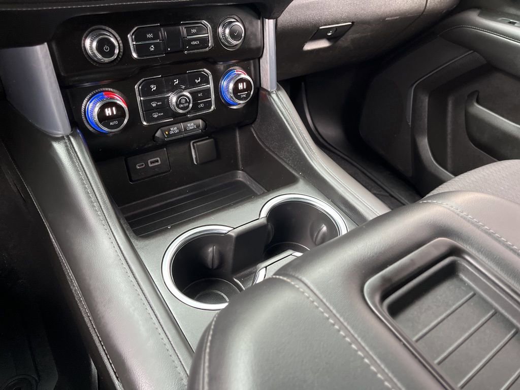 Used 2021 GMC Yukon XL SLE image 42