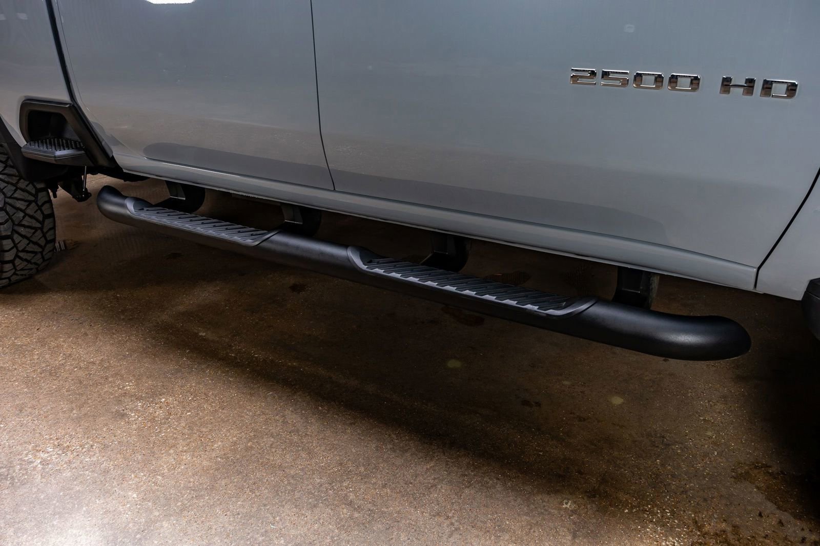 Used 2025 Chevrolet Silverado 2500 Custom w/ Custom Value Package image 13