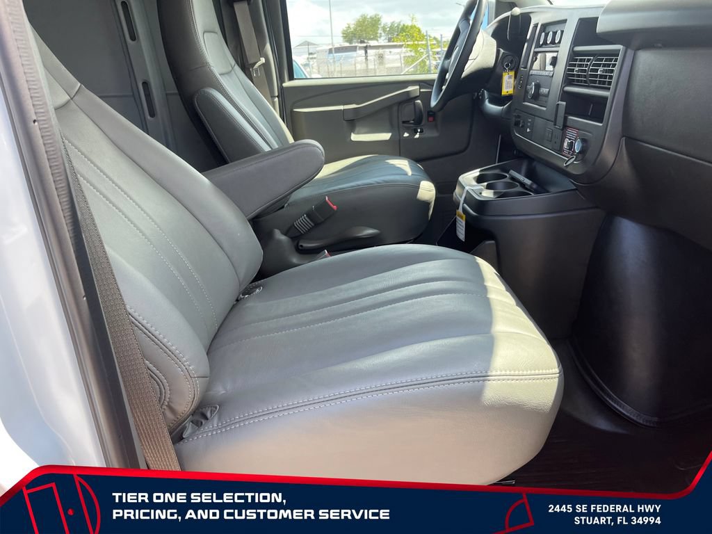 New 2026 GMC Savana 2500 w/ Driver Convenience Package RWD image 13