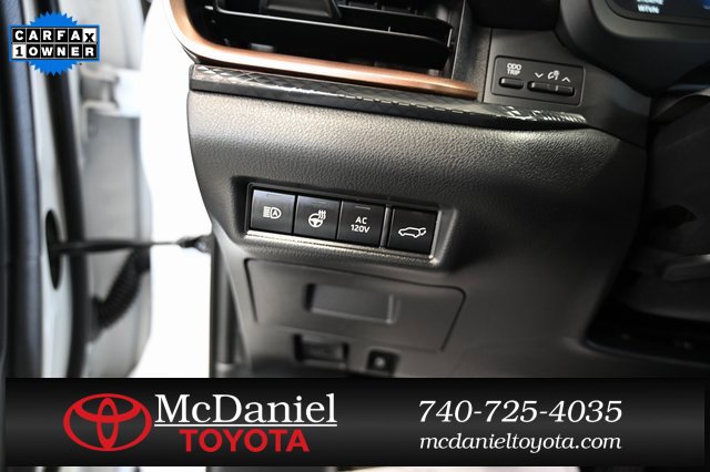 Used 2024 Toyota Grand Highlander AWD Hybrid image 27