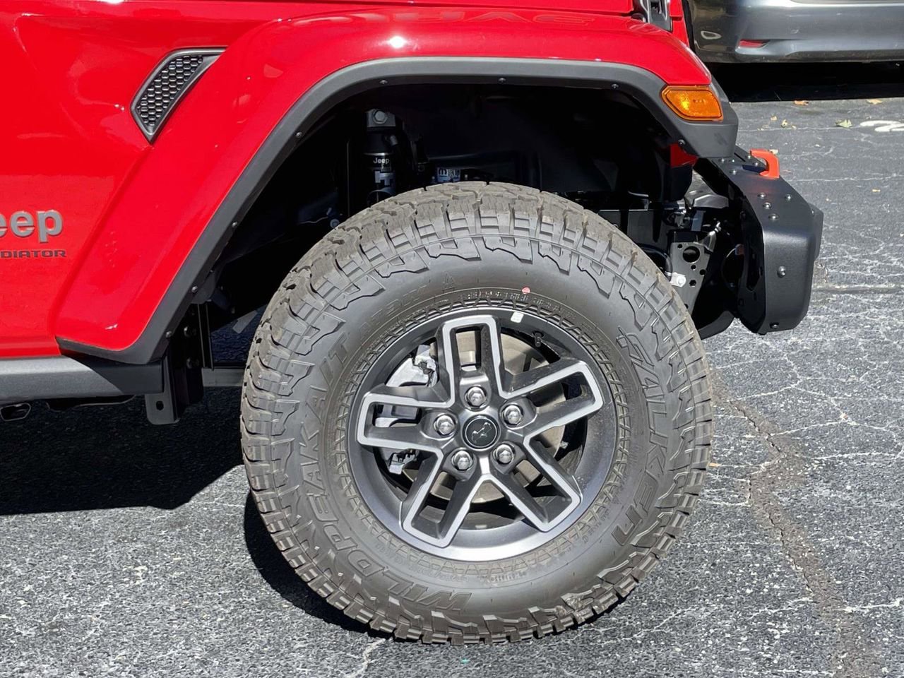 New 2025 Jeep Gladiator Mojave image 35