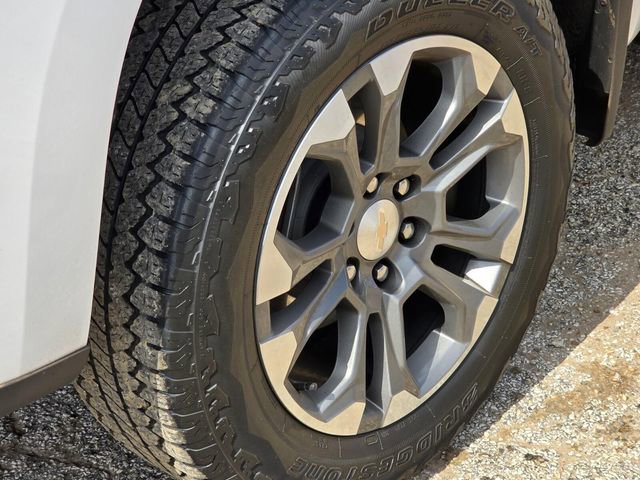 Used 2022 Chevrolet Silverado 1500 High Country w/ LPO, Dark Essentials Package image 8