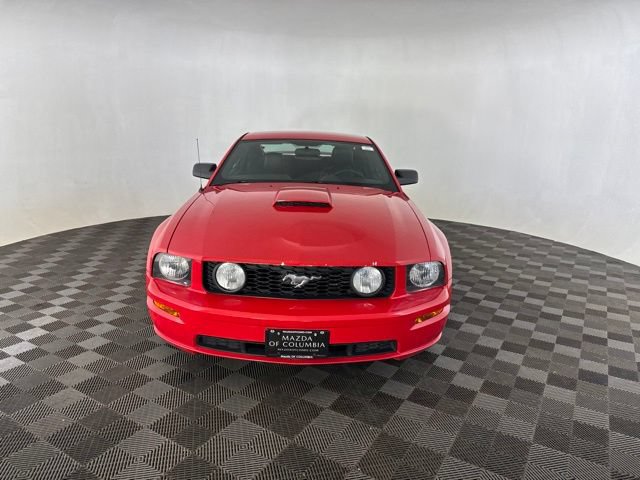 Used 2007 Ford Mustang GT Premium RWD image 2
