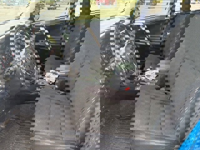 Used 2018 Toyota RAV4 XLE image 5