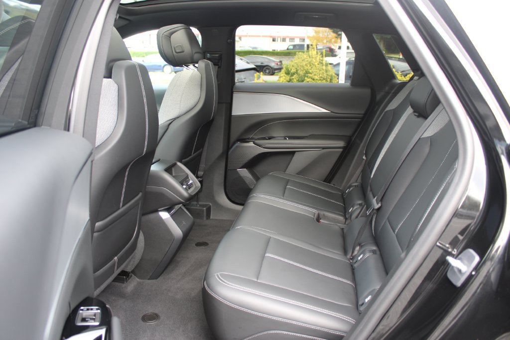 Used 2024 Cadillac Lyriq Tech w/ Driver Assist Package AWD/4WD image 12