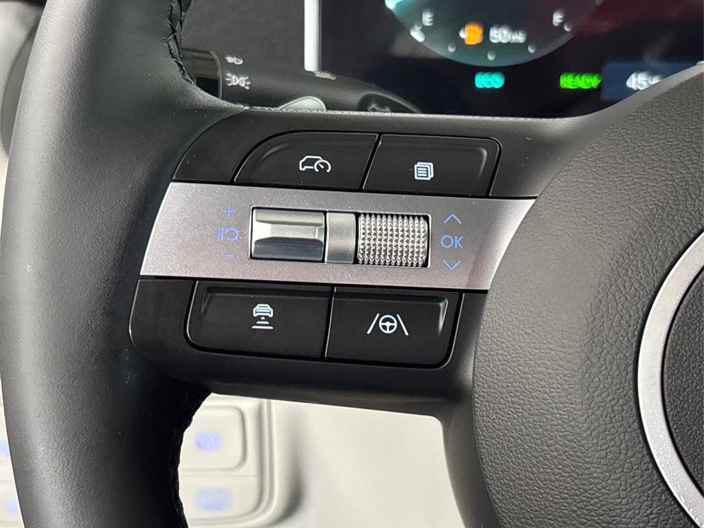 New 2026 Hyundai Tucson Limited image 24