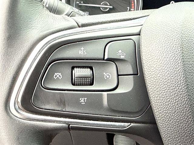 Used 2022 Buick Encore GX Select w/ Sport Touring Package image 24