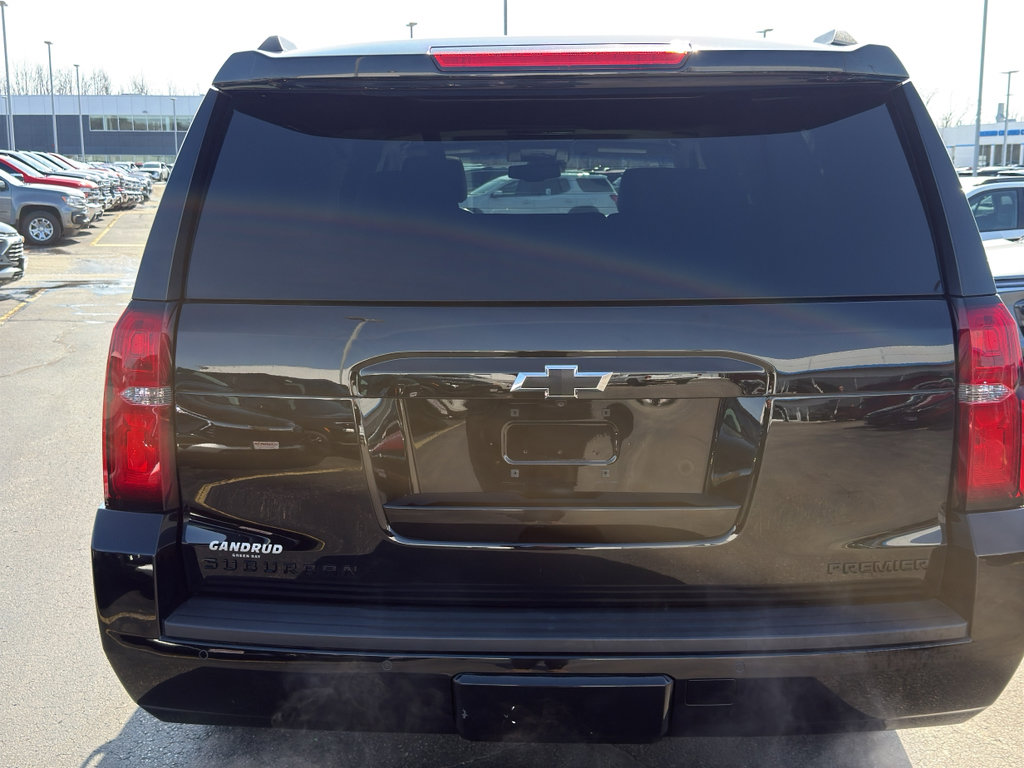 Used 2019 Chevrolet Suburban Premier image 7