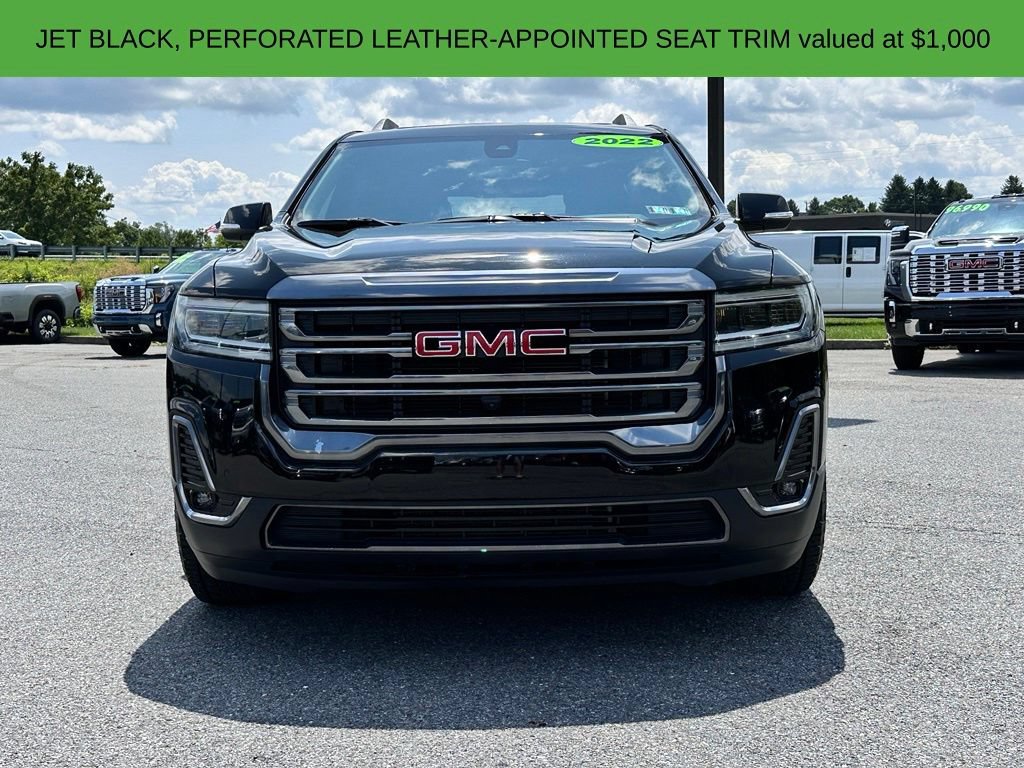 Used 2022 GMC Acadia AT4 w/ Technology Package AWD/4WD image 5