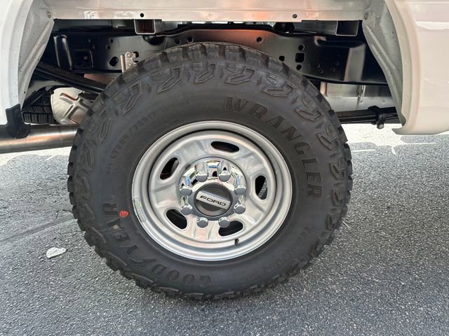 New 2026 Ford F250 XL w/ XL Off-Road Package image 13