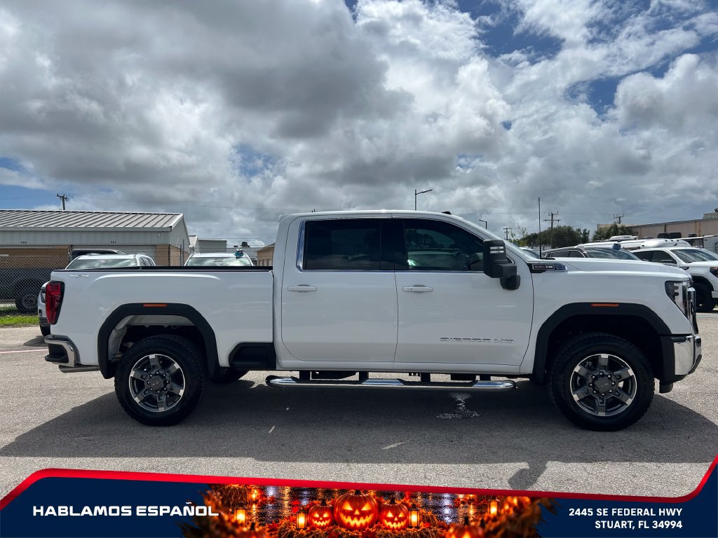 Used 2026 GMC Sierra 2500 SLE w/ SLE Value Package; AWD/4WD image 8