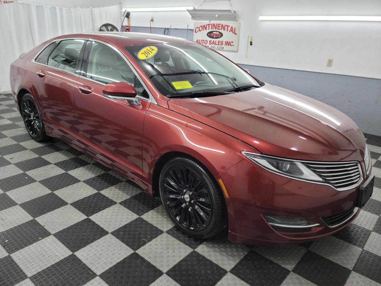 Used 2014 Lincoln MKZ AWD w/ Equipment Group 102A Reserve image 8